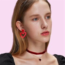 5-teiliges Valentinstags-Kostümset für Damen mit Ohrringen, Handschuhen, Herz-Haarreif, Sonnenbrille und Halskette