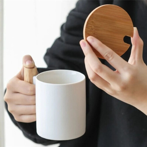 1pcs 310ml Ceramic Wooden Handle Coffee Mug with Lid and Spoon Couples Cup Office Kitchen Gift Cup 2