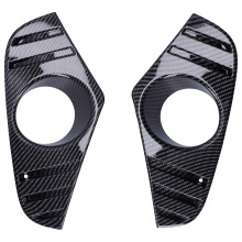 Sportieve decoratie in koolstofvezelstijl voor mistlampen aan de voorzijde. Auto-accessoires voor een luxe uitstraling. Een stijlvol en stijlvol