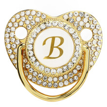 Attache-tétine Golden Baby Bling avec couvre-bouton pour bébés de 6 à 18 mois, lettre B