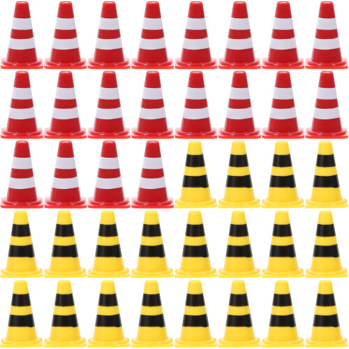 160Pcs Plastic Mini Traffic Cone Models Assorted Toy Set