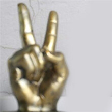 Hand Finger Gesture Desk Statues Fingers Sculpture Creatives Home Bedroom Cabinet Shelf Decoration 8 X 17cm