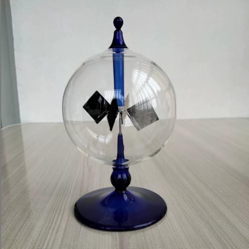 4 Blades Rotating Glass Windmill Solar Powered Crookes Radiometer Light Mill/Educational Teaching Study Tool A 1