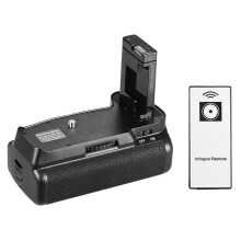 Vertical Battery Grip Holder for D5300 D3300 D3200 D3100 DSLR Camera EN-EL14Battery Powered with IR Remote Control