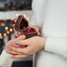 Heart-Shaped Ring Box Wooden Ring Jewelry Box Romantic Wedding Ring Holder Engagement Ring Box Proposal Anniversary,B