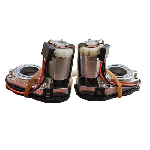 1Pair RearView Mirror Folding Motor Actuator with Connector Harness Plug for  A4 A5 A6