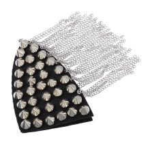 1Stk Vielseitige Uniform Schulterabzeichen Silber Mit Rivet Und Kette