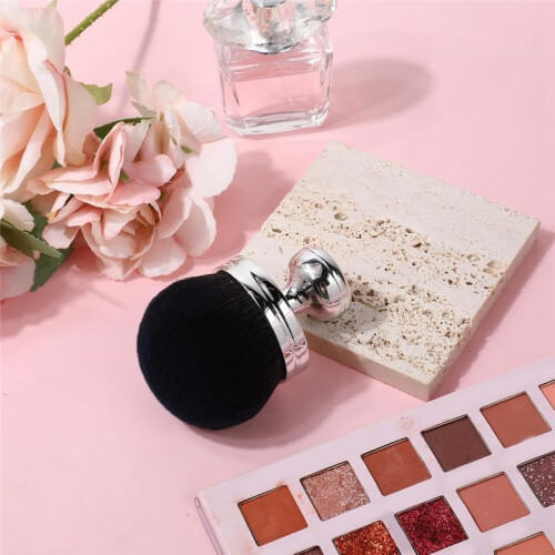 Makeup Brush for Bronze Blend Self Tan Back Applicator Provides Unblemished Application Without Streaking Brush Silver 2