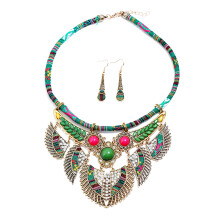 3Stk Bohemian Schmuckset Grün Halskette Ohrringe Vintage