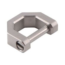 D-Type Multifunctional Full Titanium Buckle Key Ring Car Buckle Outdoor Buckle EDC Tool Horseshoe Buckle-S