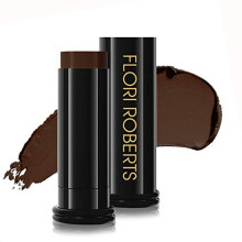 Base Strokes Crme Foundation Stick od Flori Roberts, plné krytí pro ženy s tmavší pletí