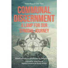 Communal Discernment Paperback Book