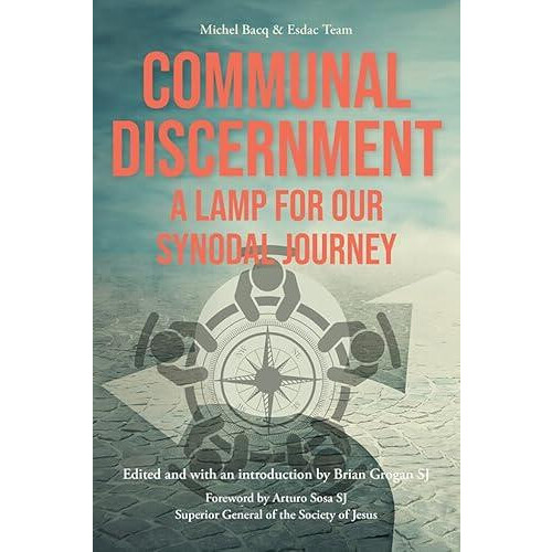Communal Discernment Paperback Book