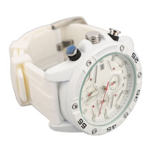Orologio multifunzione da uomo con quadrante bianco luminoso, cassa da 47mm, cinturino in silicone da 22mm, resistente all'acqua fino a 30