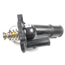 Termostat Motorkylsystem Hus Termostat för Focus 1.8L/2.0L 2005-2014 4M5G8575FC