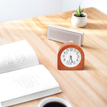 Alarm Clock Without Ticking Retro Wooden Alarm Clock with Dial Alarm Light Quiet Table Clock with Snooze Function A