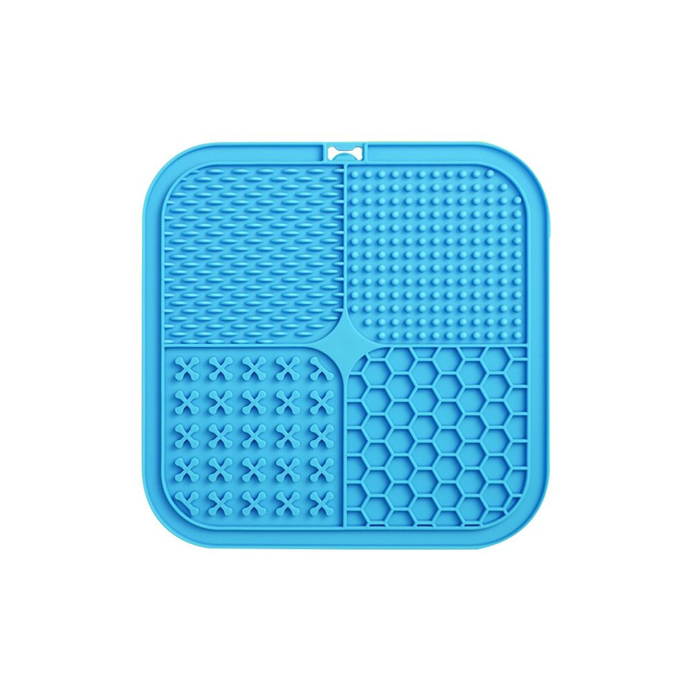 Lick Mat for Dogs, Food-Grade Silicone Dog Lick Mat As Dog & Cat Slow Feeder, Dog Licking Mat with Suction Cups