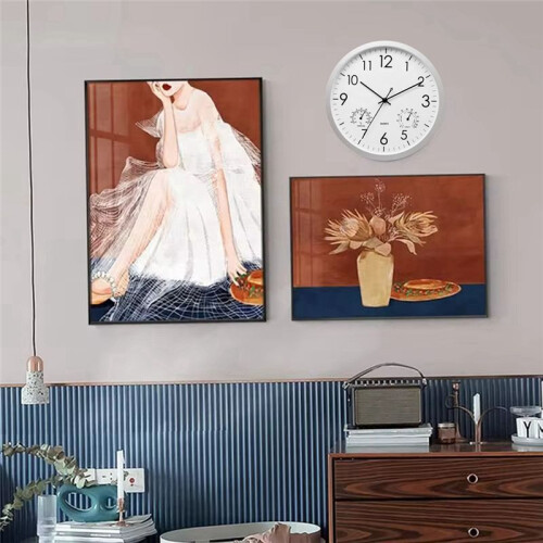 Decorative Round Outdoor Clock with Thermometer and Hygrometer Large Wall Clock Elegant Retro Silent Clock 2