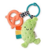 Itzy Ritzy Juguete y Mordedor Infantil - Itzy Pal Incluye Peluche, Sonido Crinkle, Cintas Texturizadas y Mordedor de Silicona (Pepinillo)