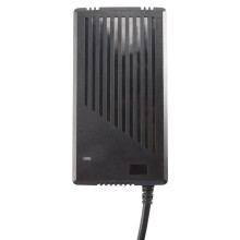 12V 15A 180W KFZ Power Adapter Konverter 230V zu 12V Spannung mit ZigarettenanzüNder EU Stecker
