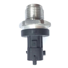 0281006191 Fuel Pressure Sensor FIT for  Movano  Master  Vivaro 175215697R 0281006036 0445214258