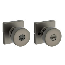 Kwikset Pismo Manilla para Puerta de Entrada con Llave y Cerradura, Manija Cuadrada, Acero Gunmetal