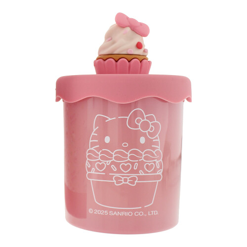 Hello Kitty Hello Kitty Bakery Strawberry Cupcake Candle 206g 2