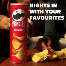 Pringles Original Sharing Crisps 185g Packaging may vary