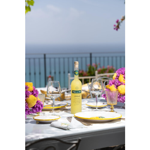 Pallini Limoncello Lemon Liqueur 50cl 1