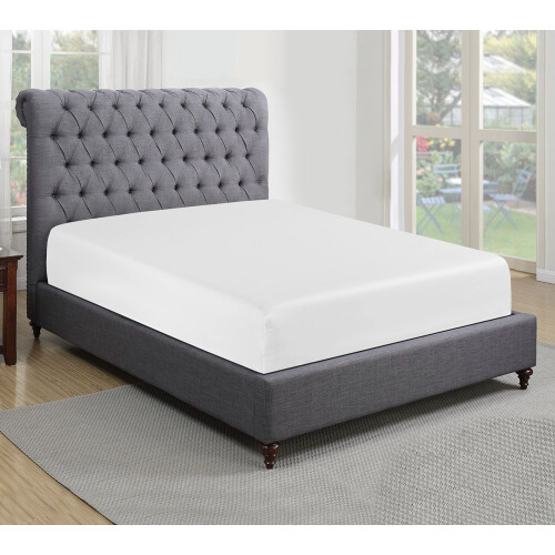 Sapphire collection 200 Thread Count 100% Egyptian Cotton Fitted Sheet