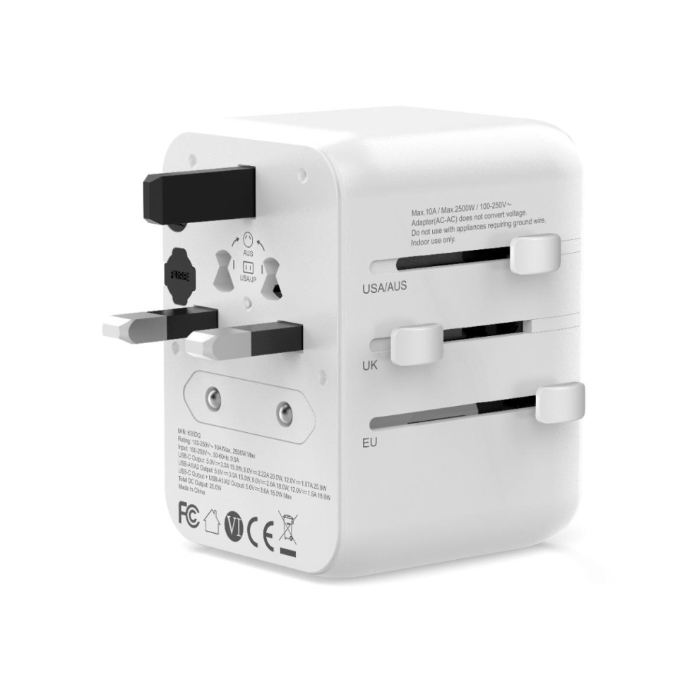 Wyeflux Global Ease With Usb-A & Dual Usb-C Quick Charging Ports Travel Adaptor 5061008656199