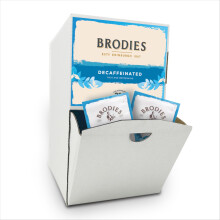 Brodies decaffeinated tea Tag and Envelope - 1 Dispenser box of 250 tea bags - Black tea with a mellow and refreshing taste, decaffeinated in the