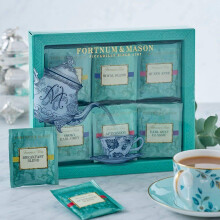 FORTNUM & MASON ? Fortnum's Famous Tea Bag Selection (Famous Selection of Fortnum) Tea Bags ? 60 tea bags