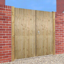Carlton Tall Flat Top Double Driveway Gate - Pressure Treated Scandinavian Redwood - W1500 x H1800 mm
