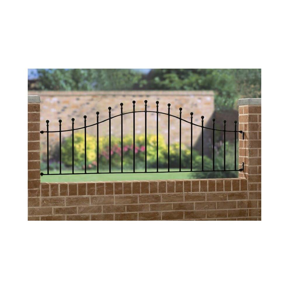 Manor Arched Railing Panel - Solid Steel - Fits Gap Of 1830 Mm X 625 Mm High - Electro Galvanised/Black Powder Coated 5016635200666