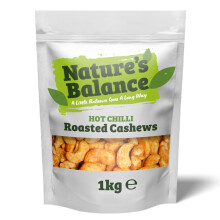 Nature?s Balance Roasted Cashew Nuts 1kg Hot Chilli Flavour | Gourmet Whole Cashews with a Bold Perfectly Spicy Flavour | Crunchy & Fresh in