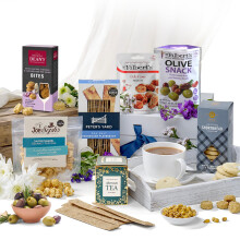 Hattie's Gifts Luxury Afternoon Tea Hamper ? Food Hamper Valentines Gifts For Men & Women, Couples With Sweet And Savoury Classics ? Non Alcoholic,