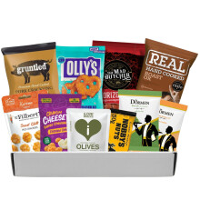 Pub Snacks Hamper with savoury snacks Including Beer Mix, Bombay Mix, Wasabi Peanuts, Pork Scratchings & More ? Pork Scratching Gift set, Snacks