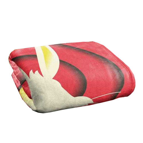 Warner Bros Warner Bros Silky Circle Bugs Bunny Supersoft Blanket 1