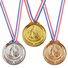 Fotboll 3-Medaljer, Guld, Silver, Brons, Vinnarmedalj med Band 1:A 2:A 3:E Barnmetallmedalj, Stilvinnarmedalj