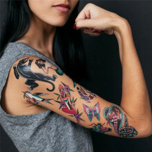 Schwarzer Kabelloser Tattoo-Stift, 2400 MAh Akku, Permanent-Make--Stift für Tätowierer