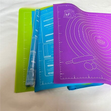3Pcs Food Grade Rolling Mat with Measuring Tool Non Slip Kneading Mat, Easy to Clean Non Stick Baking Mat Baking Utensil