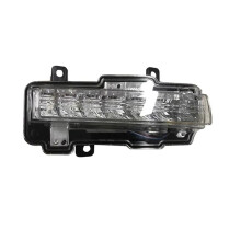 Automobile Daytime Running Lights, Turn Signals, Bumper Fog Lights for  Pajero Montero 8312A020 B