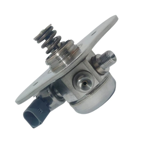 High-Pressure Fuel Pump 13517562473 for  E90 2