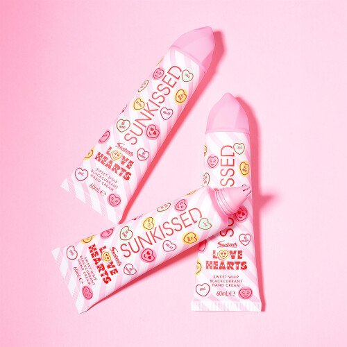 Sunkissed Love Hearts Hand Cream Blackcurrant 60ml 2