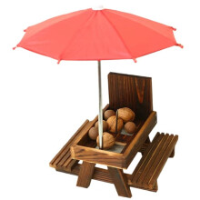 Squirrel Feeder Table Top Wood Corn Cob Holder Umbrella Corn Cob Holder Corn Cob Holder for Outside Winter Yard Porch B