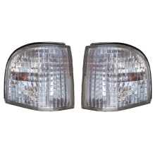 6618203321 6618203421 Front Corner Light Turn Signal Light Side Fog Light for MB VAN MB100 MB140