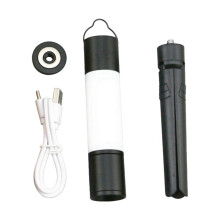Torcia Elettrica Telescopica A LED da Campeggio All'Aperto con Dadi per Treppiede, Lampada da Tavolo Multifunzione Ricaricabile e Retrattile, A