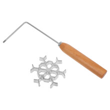 2Sets Metal Frying Tool with Snowflake Mold Wooden Handle for Pancakes