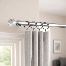 (160-300cm (5.2-9.8ft), Chrome) Extendable Crystal Curtain Pole Set with Sparkling Finials - Complete Kit with Brackets, Rings & Fittings